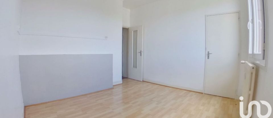 Appartement 2 pièces de 45 m² à Laval (53000)