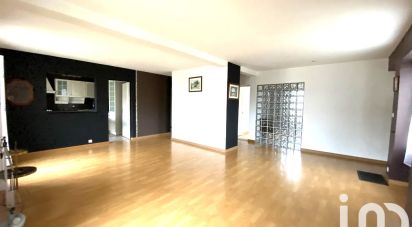 Apartment 4 rooms of 88 m² in Rambouillet (78120)