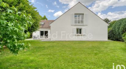 House 8 rooms of 247 m² in Villennes-sur-Seine (78670)