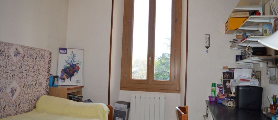 House 5 rooms of 137 m² in Lafitole (65700)