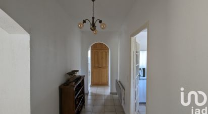 Traditional house 6 rooms of 220 m² in Sorgues (84700)