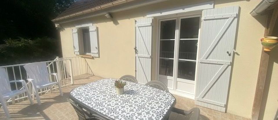 House 5 rooms of 130 m² in Couloisy (60350)