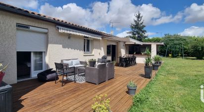 House 6 rooms of 178 m² in La Vergne (17400)