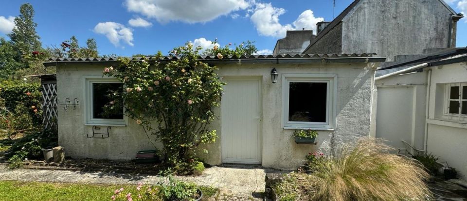 Maison 8 pièces de 139 m² à Plozévet (29710)