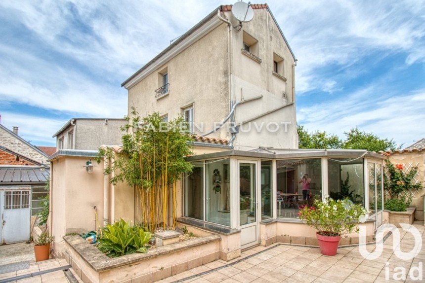 House 7 rooms of 124 m² in Herblay-sur-Seine (95220)