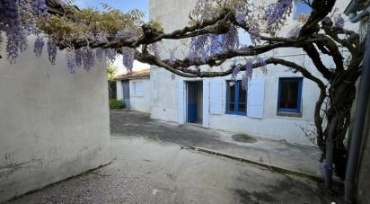 House 5 rooms of 180 m² in Le Tallud (79200)