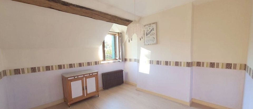 Maison 6 pièces de 131 m² à Marsangy (89500)