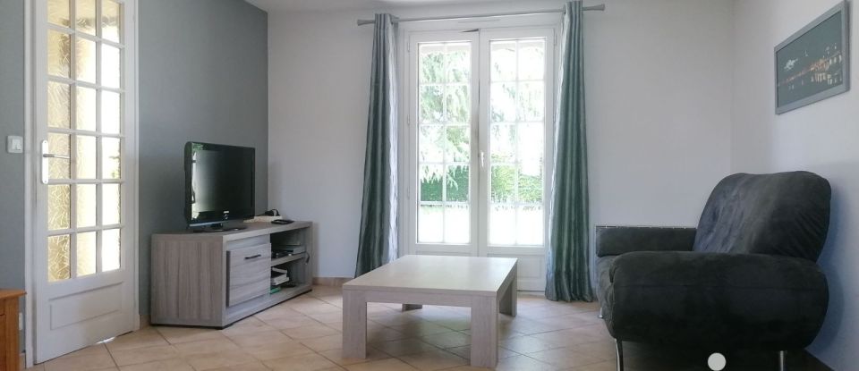 Maison 5 pièces de 97 m² à Rivière (37500)