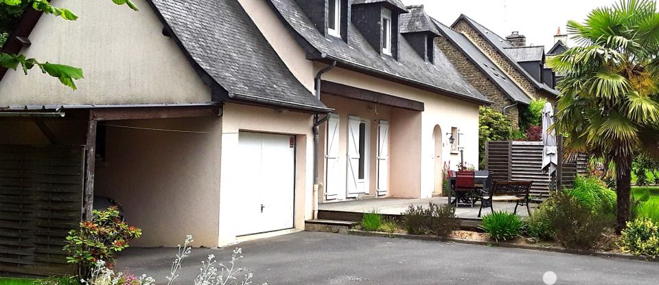 House 5 rooms of 153 m² in Fougères (35300)