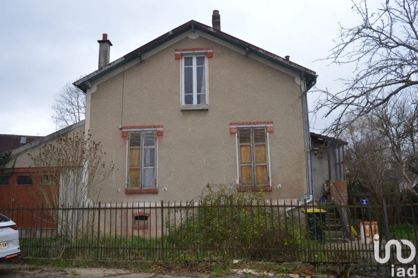 Grange 4 pièces de 80 m² à Mailly-la-Ville (89270)