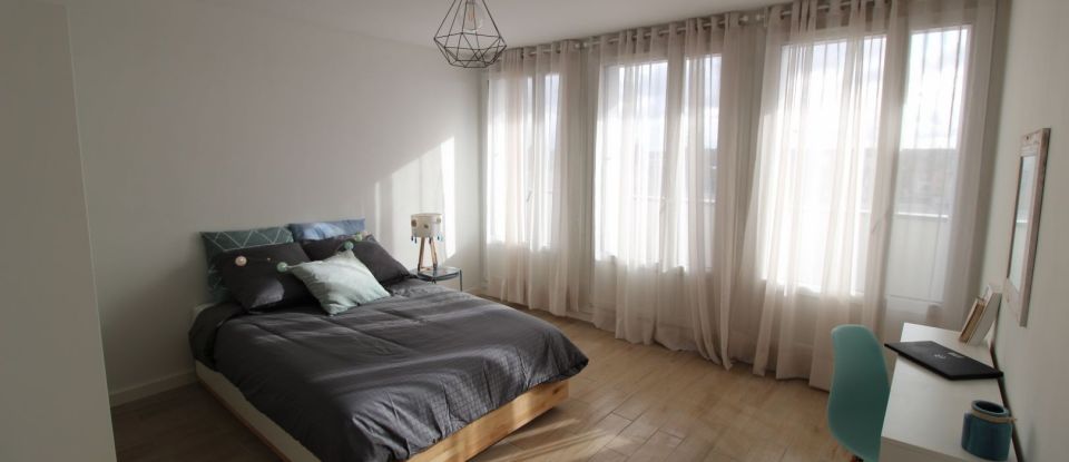 Apartment 3 rooms of 62 m² in Trappes (78190)