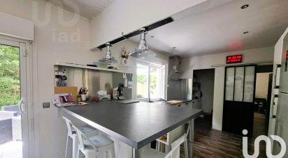 Maison 8 pièces de 167 m² à Villers-sur-Coudun (60150)