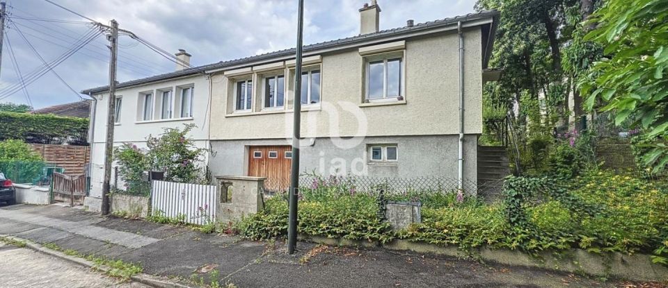 Maison traditionnelle 4 pièces de 86 m² à Le Chesnay (78150)