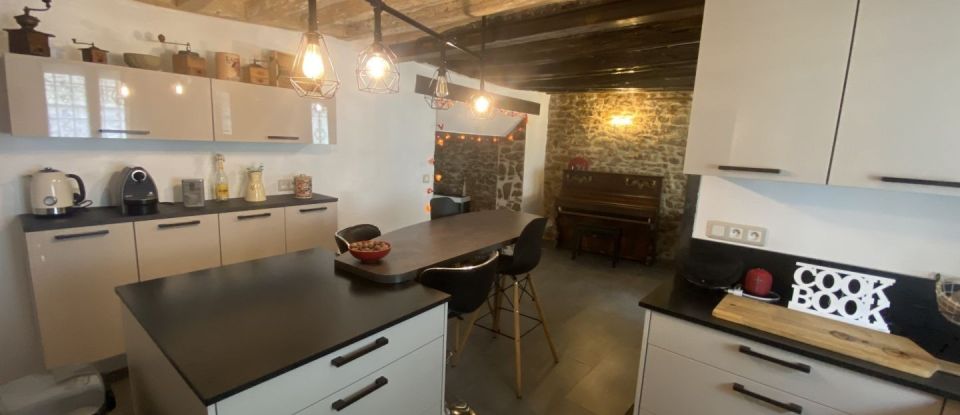 Maison 5 pièces de 105 m² à Corbeil-Essonnes (91100)
