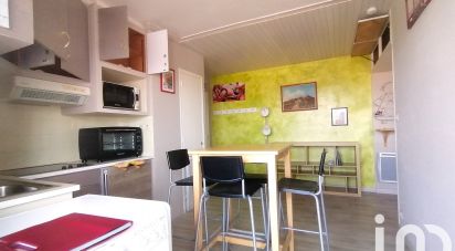 Apartment 2 rooms of 34 m² in Hyères (83400)