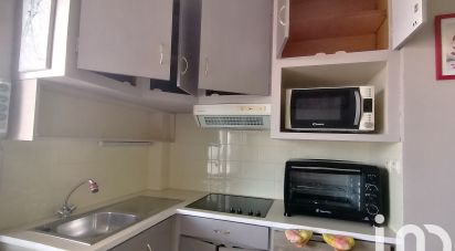 Apartment 2 rooms of 34 m² in Hyères (83400)