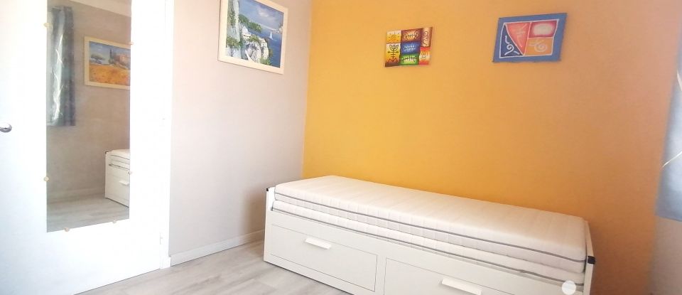 Appartement 2 pièces de 34 m² à Hyères (83400)