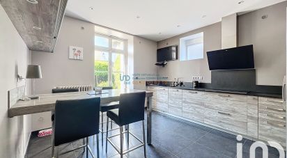 Maison 9 pièces de 214 m² à Brie-Comte-Robert (77170)