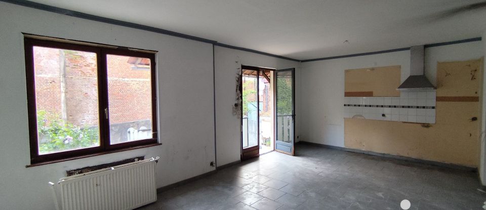 Town house 8 rooms of 149 m² in Hirson (02500)