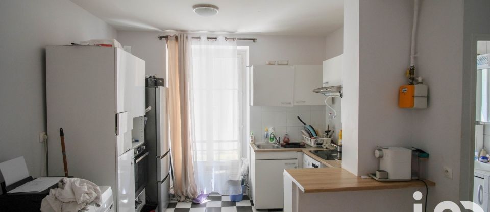 Apartment 3 rooms of 44 m² in Créteil (94000)