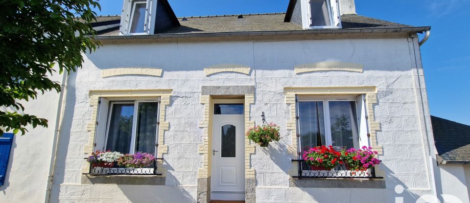 Village house 9 rooms of 199 m² in Poullaouen (29246)