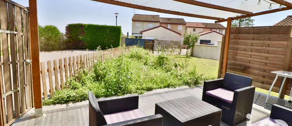 House 5 rooms of 85 m² in Crêches-sur-Saône (71680)