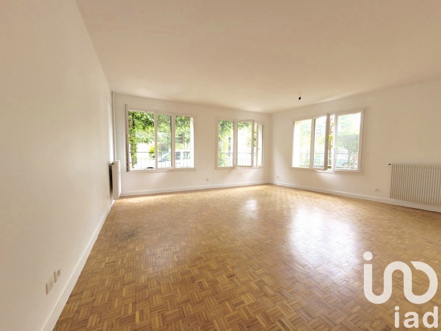 Appartement 4 pièces de 82 m² à Versailles (78000)