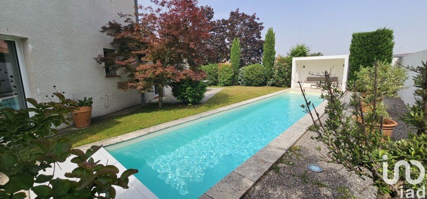 House 6 rooms of 123 m² in Colomiers (31770)