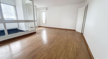 Apartment 3 rooms of 72 m² in Ermont (95120)