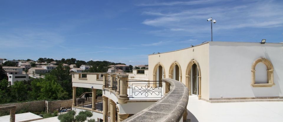 Architect house 14 rooms of 280 m² in Nîmes (30900)