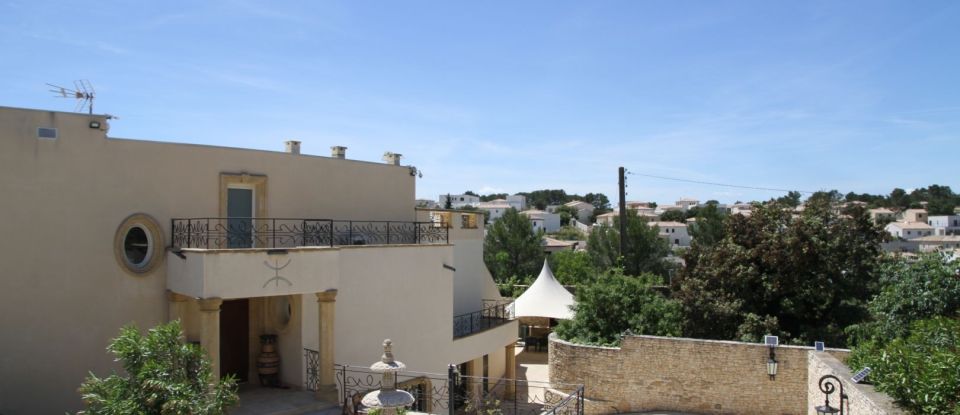 Architect house 14 rooms of 280 m² in Nîmes (30900)