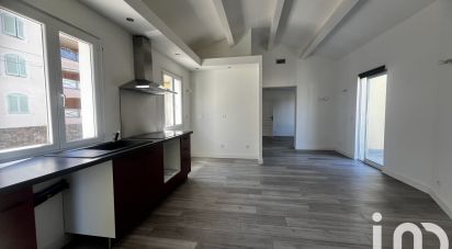 Appartement 4 pièces de 95 m² à Bormes-les-Mimosas (83230)