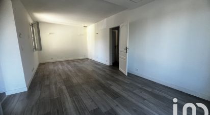 Appartement 4 pièces de 95 m² à Bormes-les-Mimosas (83230)