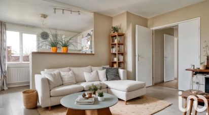 Appartement 3 pièces de 80 m² à Courbevoie (92400)