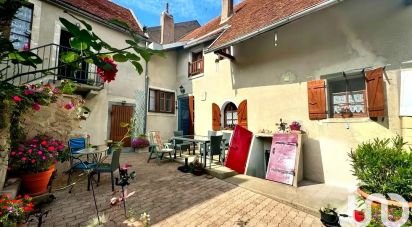 Maison 7 pièces de 145 m² à Corvol-l'Orgueilleux (58460)