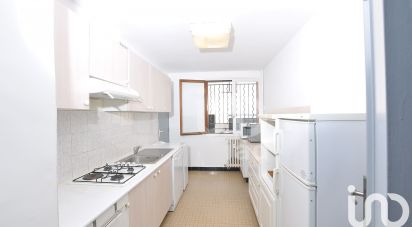 Appartement 3 pièces de 75 m² à Nîmes (30900)
