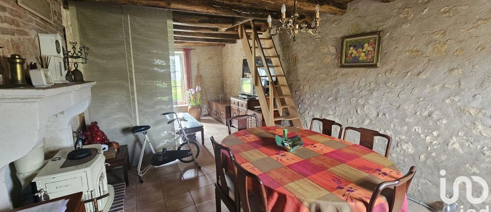 House 2 rooms of 59 m² in Thenay (36800)