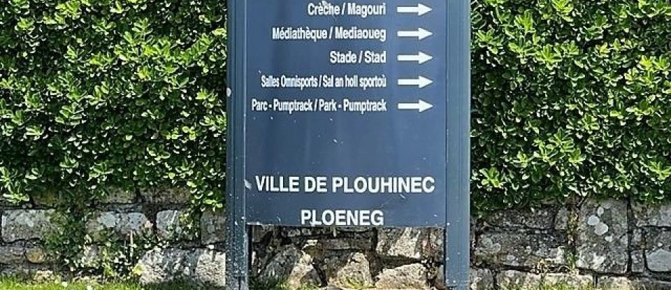 Land of 617 m² in Plouhinec (29780)