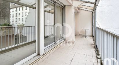 Appartement 3 pièces de 90 m² à Paris (75010)