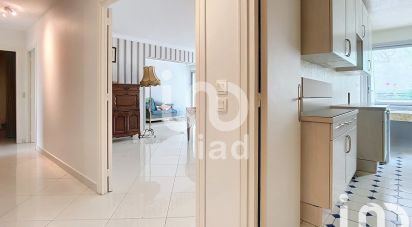 Appartement 3 pièces de 90 m² à Paris (75010)