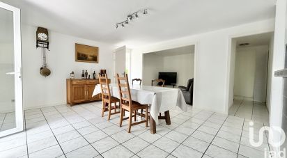 Maison 4 pièces de 95 m² à Saint-Loubès (33450)