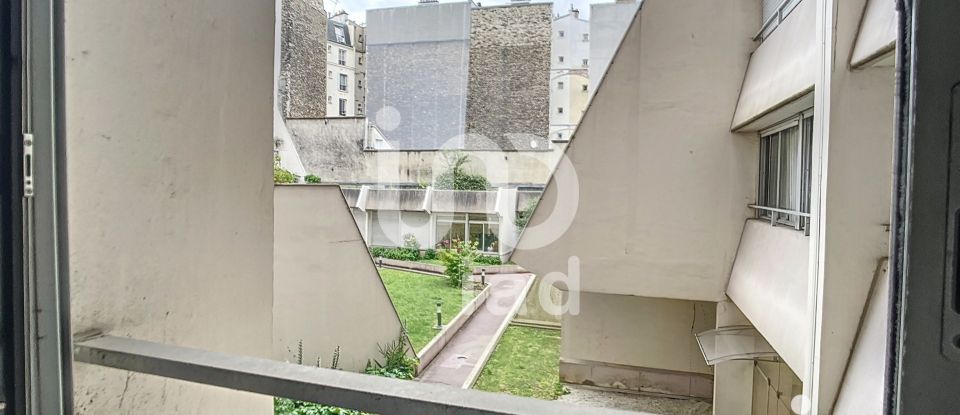 Studio 1 room of 27 m² in Paris (75010)