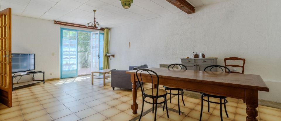 House 10 rooms of 235 m² in Bouillargues (30230)
