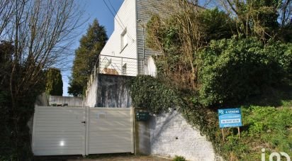 House 5 rooms of 120 m² in Calonne-Ricouart (62470)