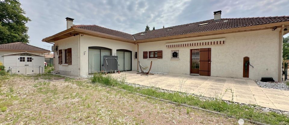 Maison traditionnelle 5 pièces de 170 m² à Cabanac-et-Villagrains (33650)