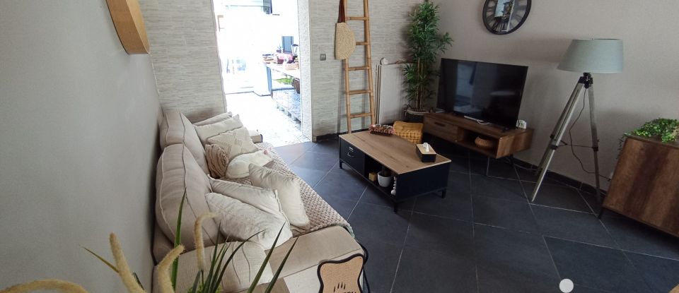 Town house 5 rooms of 89 m² in Roubaix (59100)