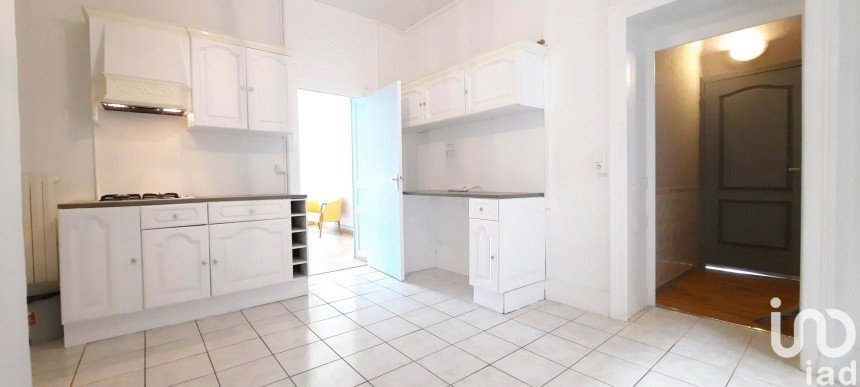 Appartement 4 pièces de 85 m² à Moyeuvre-Grande (57250)