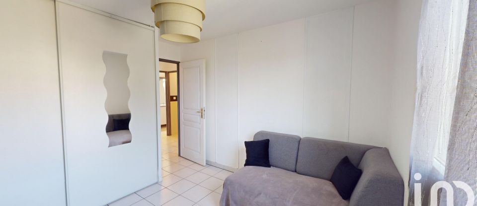 Apartment 3 rooms of 65 m² in Sainte-Foy-de-Peyrolières (31470)