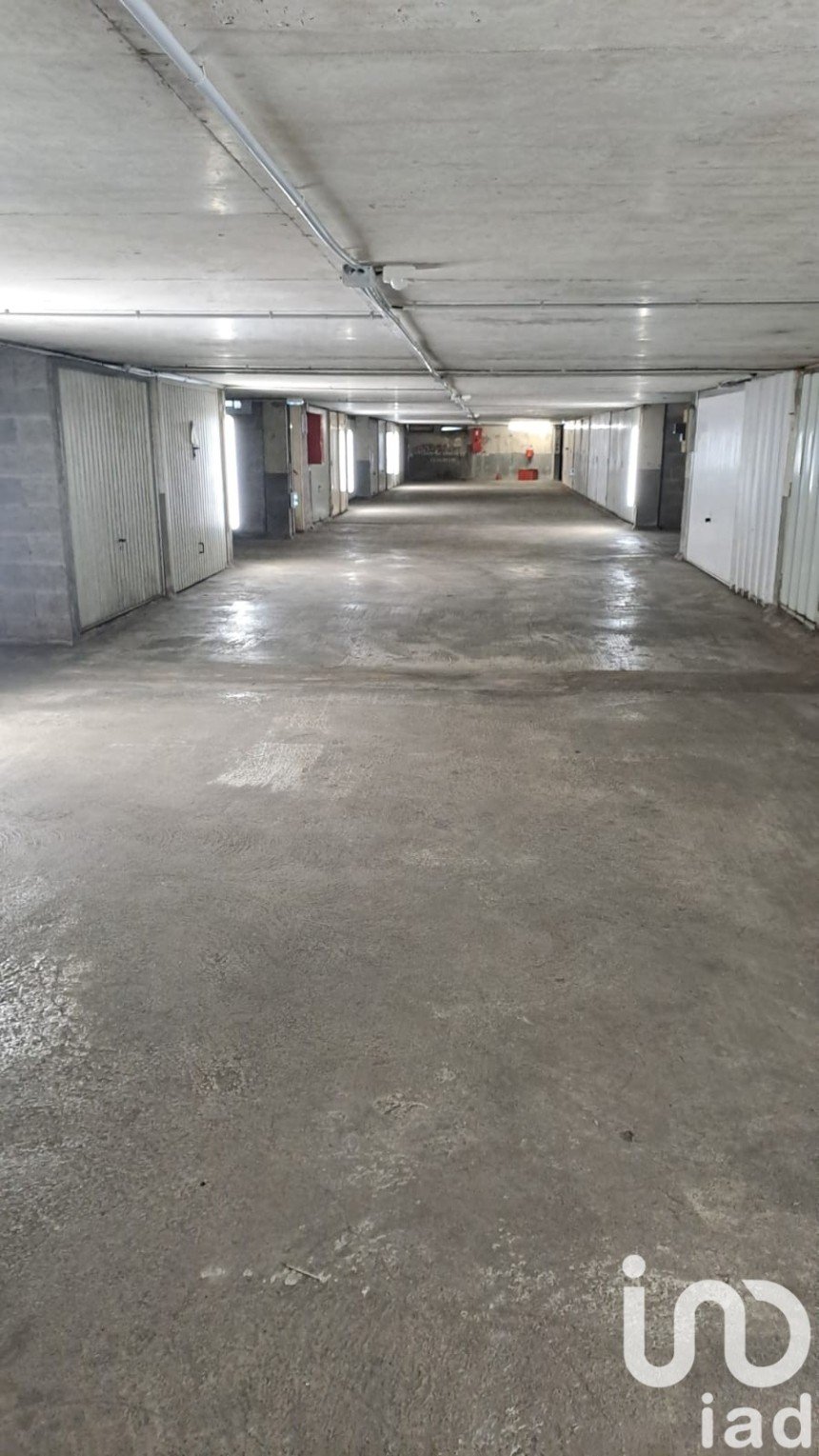 Parking/garage/box de 23 m² à Antibes (06600)