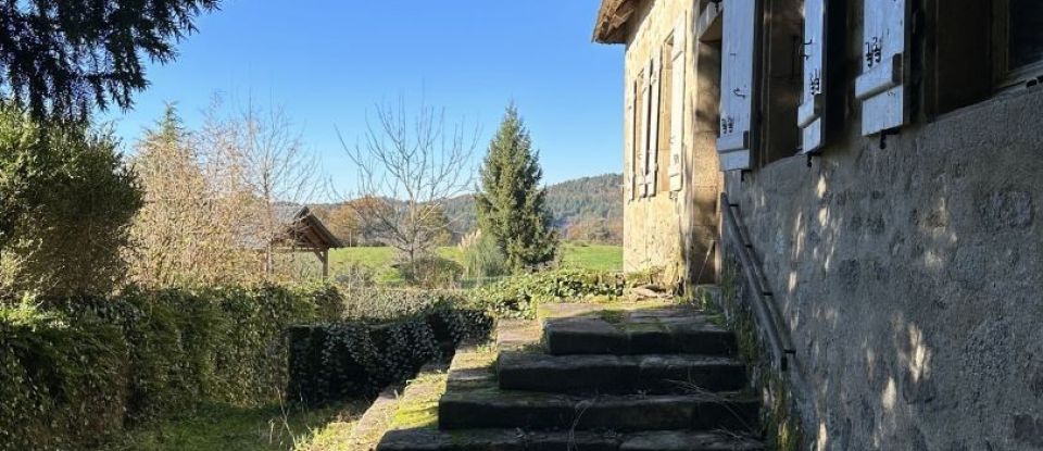 House 8 rooms of 170 m² in Saint-Geniez-ô-Merle (19220)